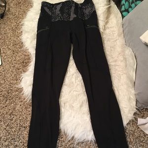 Sz 4 lululemon leggings